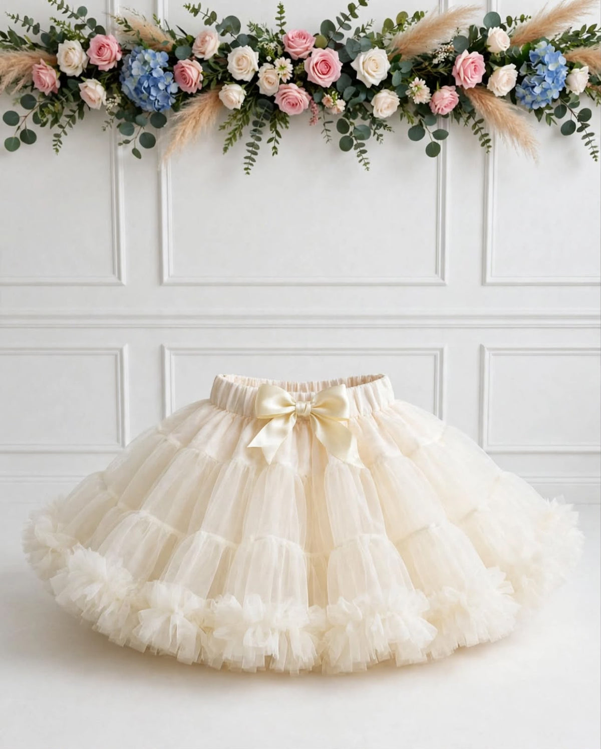 GONNA TULLE