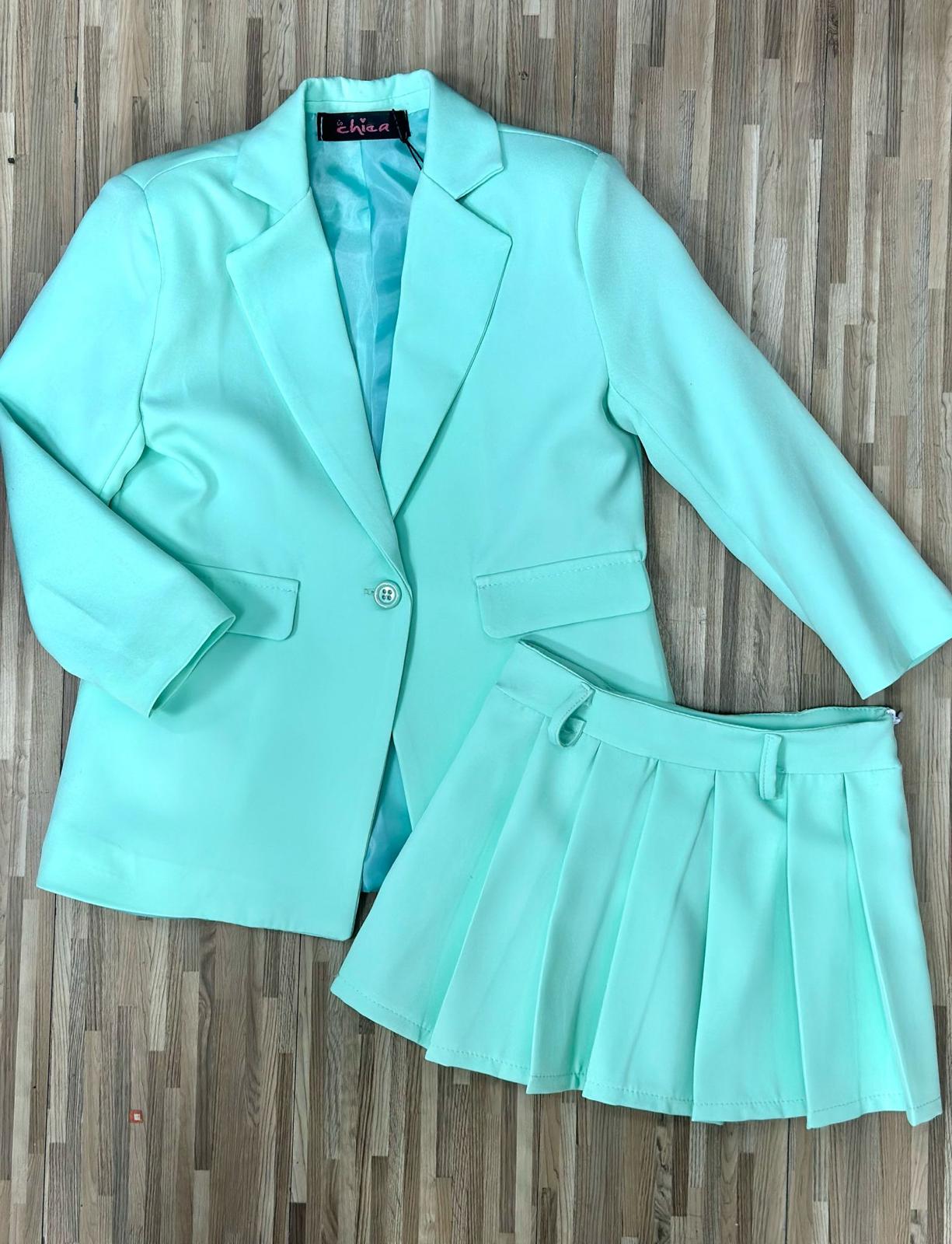 tailleur gonna