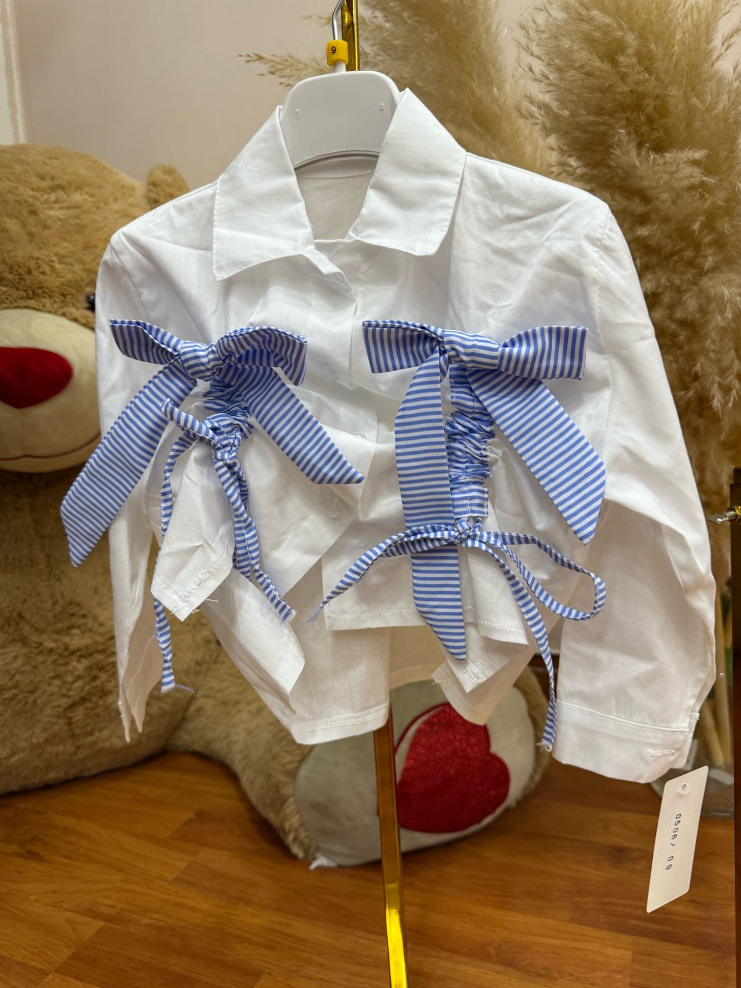 Camicia con fiocchi