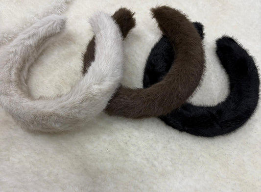 Fermacapelli in pelliccia